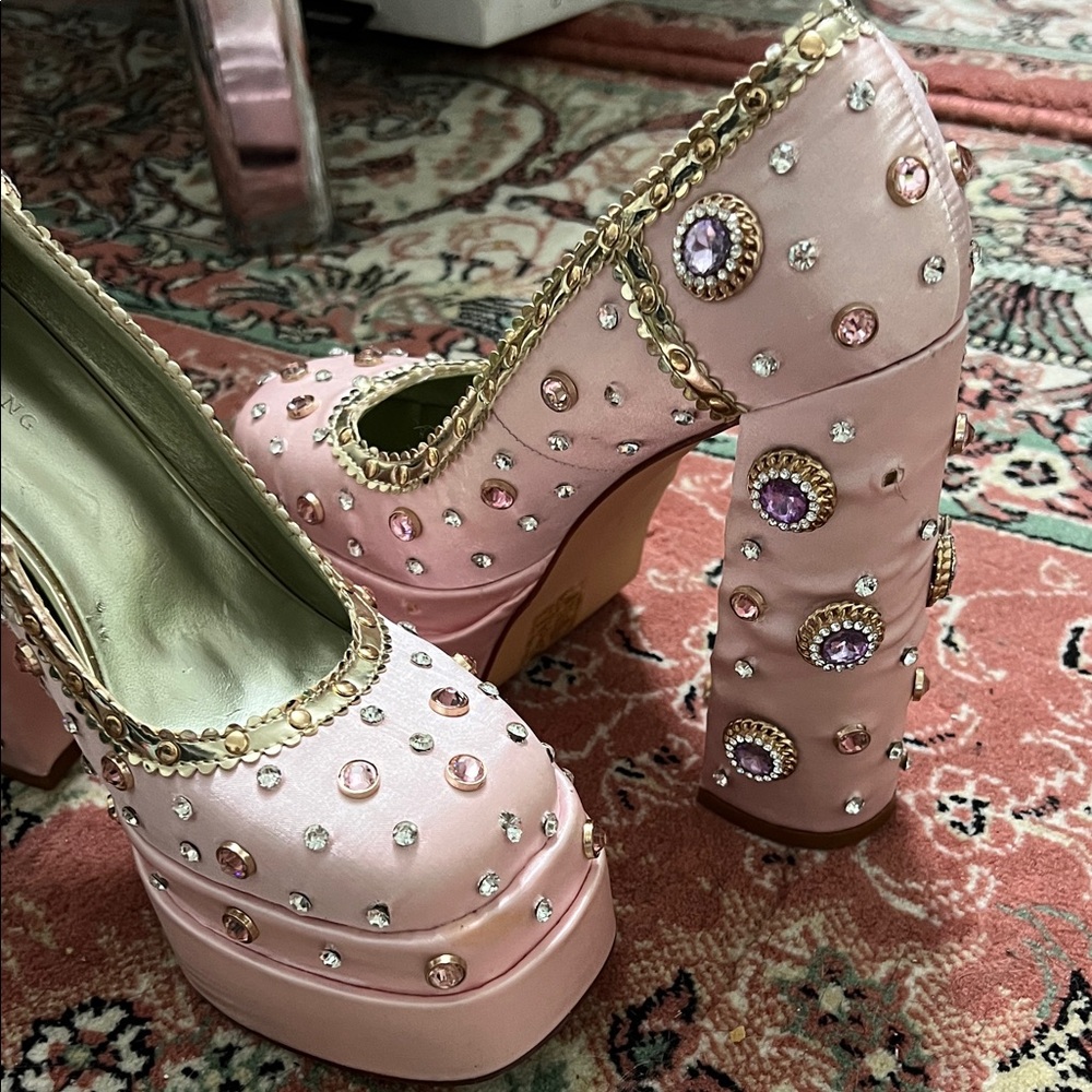 Azalea Wong, Clea satin pump in Pink Embellished Women's Shoes - Picture 2 of 14